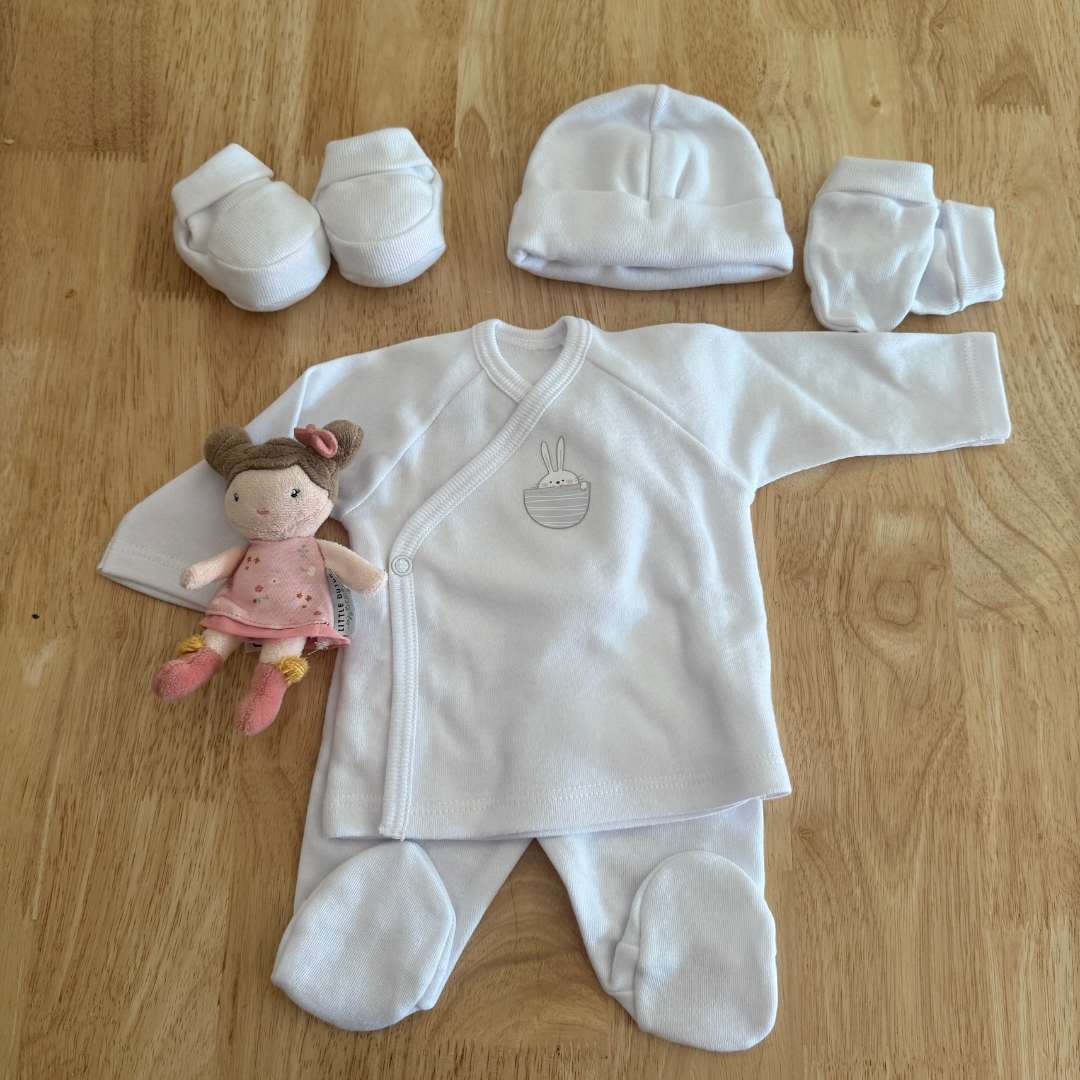 Canastilla Rabbit Muñeca