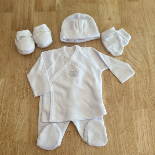 Canastilla Rabbit Muñeco