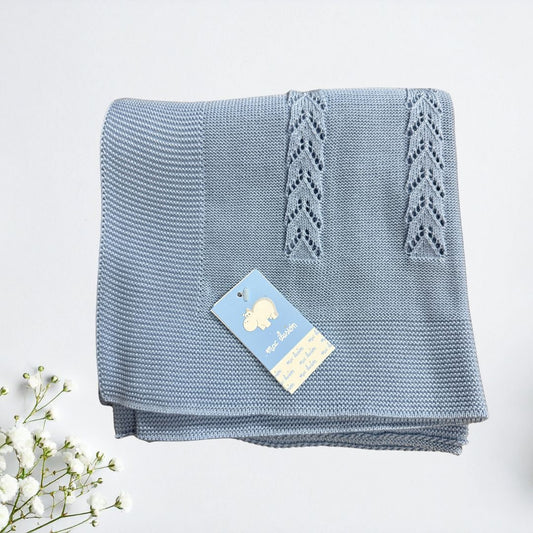 Canastilla conjunto AZUL con toquilla a juego