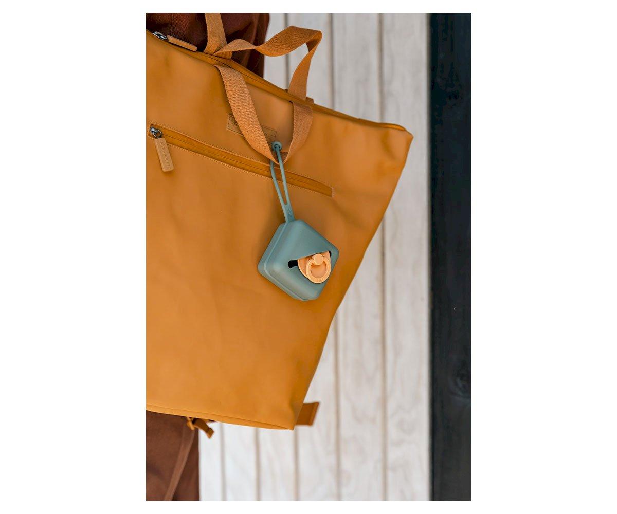 Portachupetes Case BIBS Pine