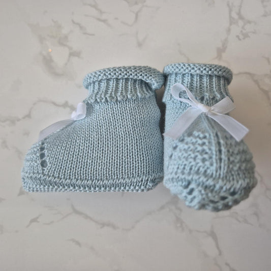 Patucos de bebé color aguamarina
