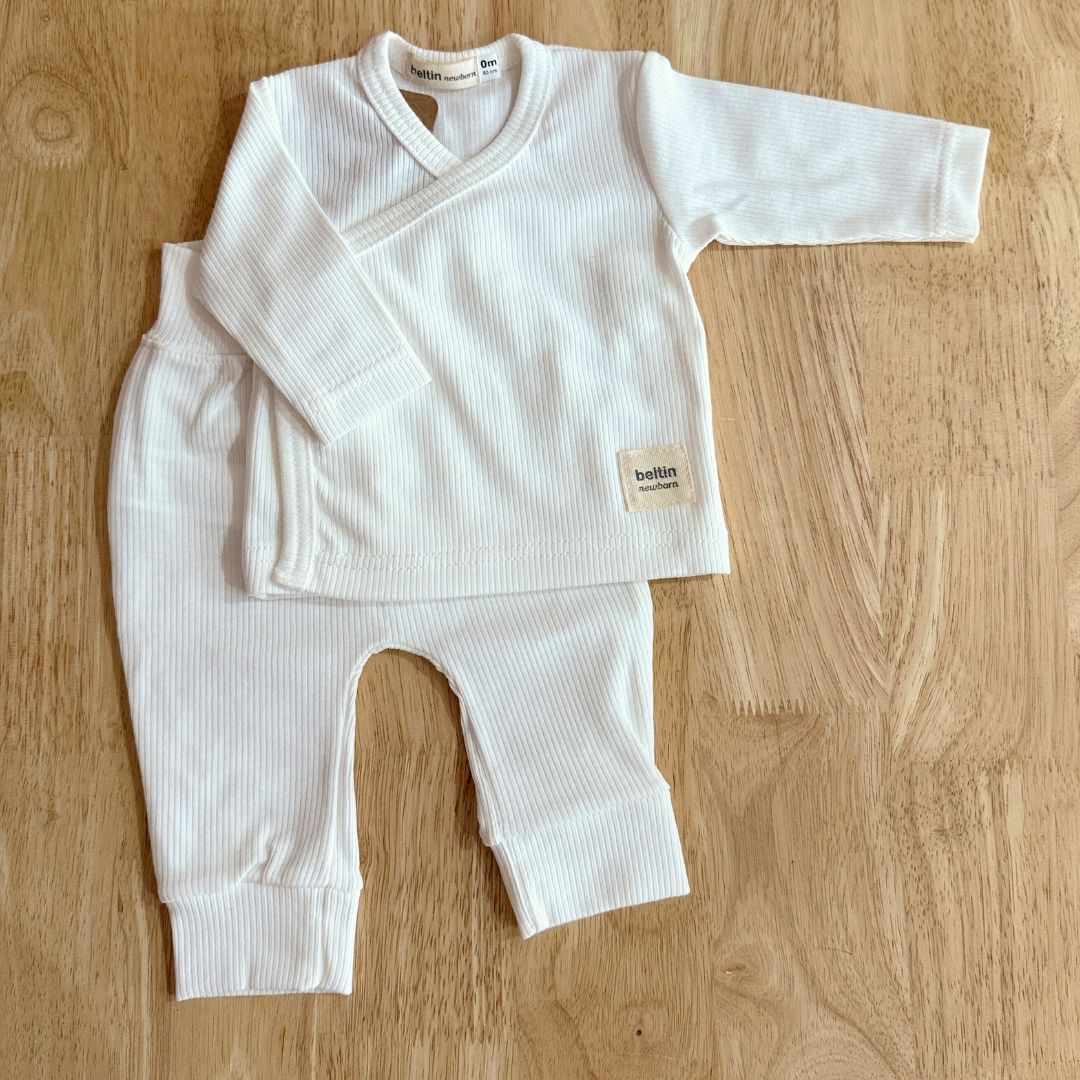 Primera Puesta Viena Beige Jubón y legging sin pie