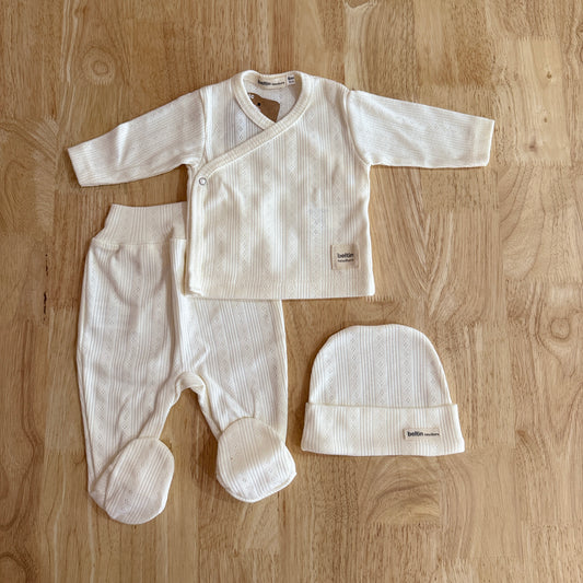 Primera puesta 3p Bali Jubón y Polaina con gorrito