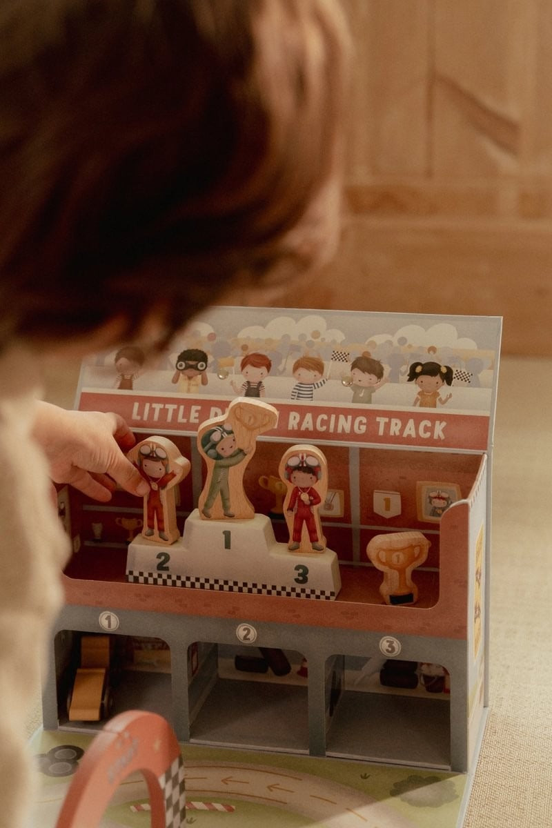 CAJA DE JUEGO CON PISTA CARRERAS FSC LITTLE DUTCH