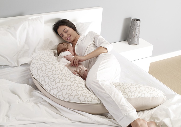 Por qué los bebés no deben utilizar almohada para dormir