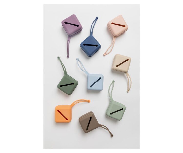Portachupetes Case BIBS Blush - Imagen 2