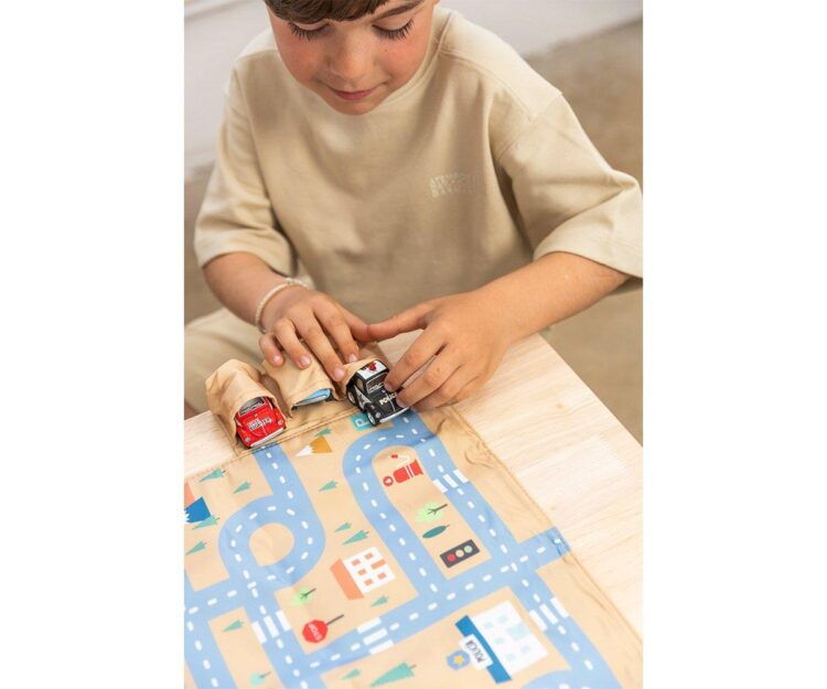 Juego Mantel con Circuito Mostaza + 3 Coches - Imagen 10